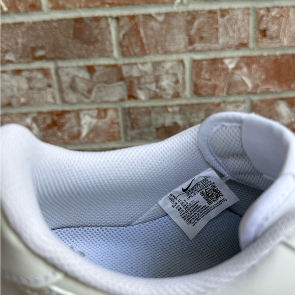 Nike Air Force 1s - Picture 4 of 6